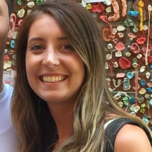 Meet your Posher, Elizabeth